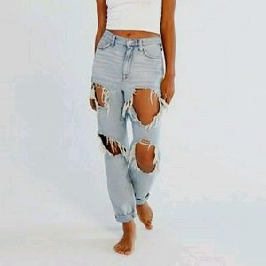 COPY - BDG ripped jeans